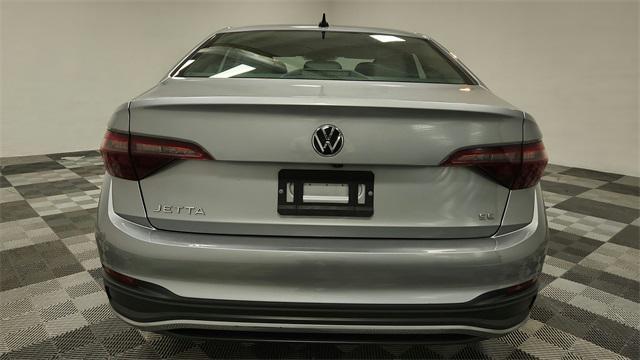 used 2023 Volkswagen Jetta car