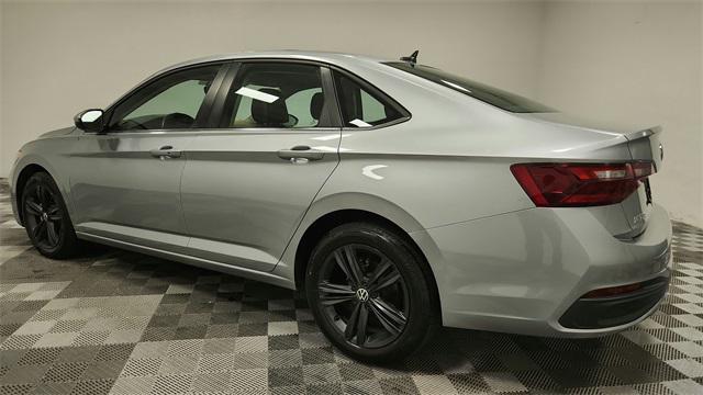 used 2023 Volkswagen Jetta car