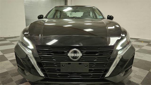 used 2023 Nissan Altima car