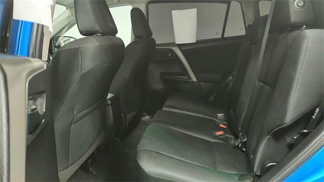 used 2018 Toyota RAV4 car