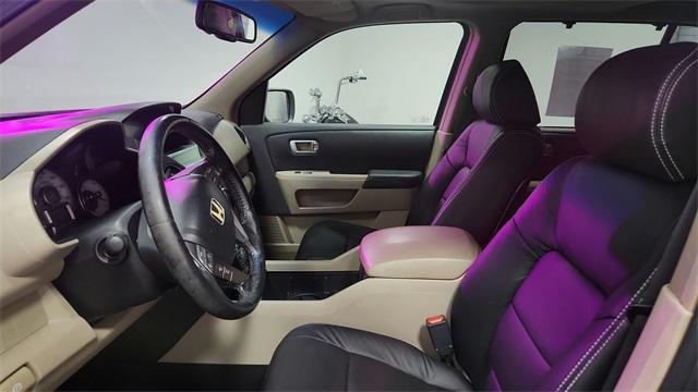 used 2009 Honda Pilot car, priced at $7,888