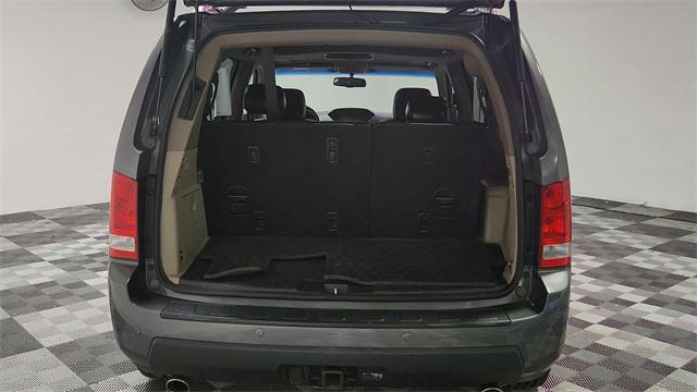 used 2009 Honda Pilot car, priced at $7,888