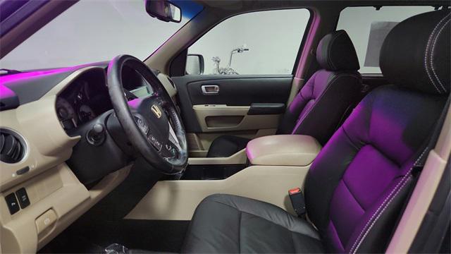 used 2009 Honda Pilot car, priced at $7,888