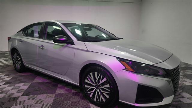 used 2024 Nissan Altima car