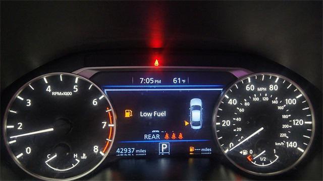 used 2024 Nissan Altima car