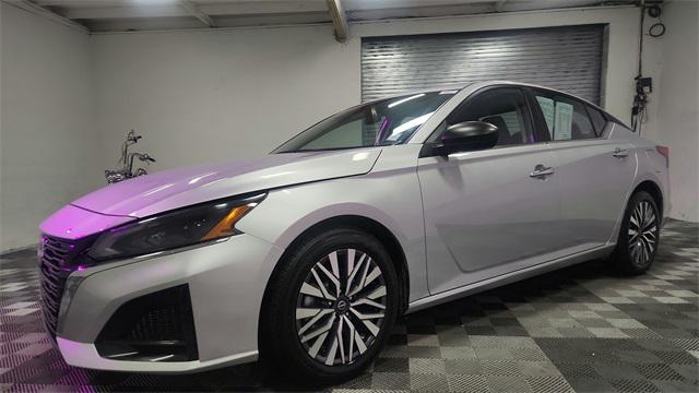 used 2024 Nissan Altima car