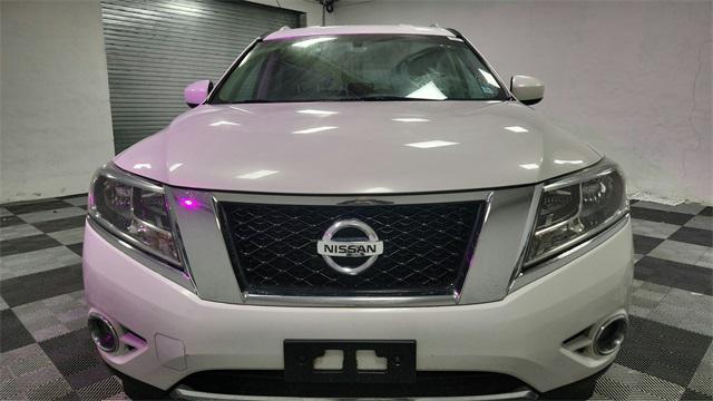 used 2013 Nissan Pathfinder car