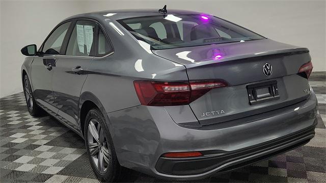 used 2024 Volkswagen Jetta car