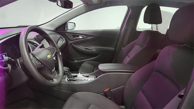 used 2024 Chevrolet Malibu car