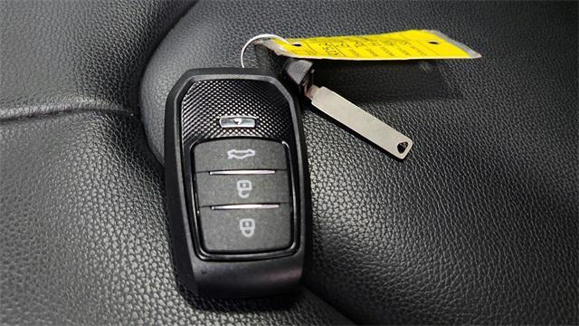 used 2024 Toyota Highlander car