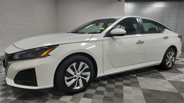 used 2023 Nissan Altima car