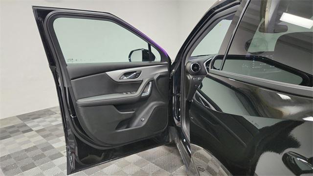 used 2023 Chevrolet Blazer car, priced at $28,888