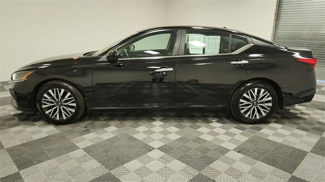 used 2023 Nissan Altima car