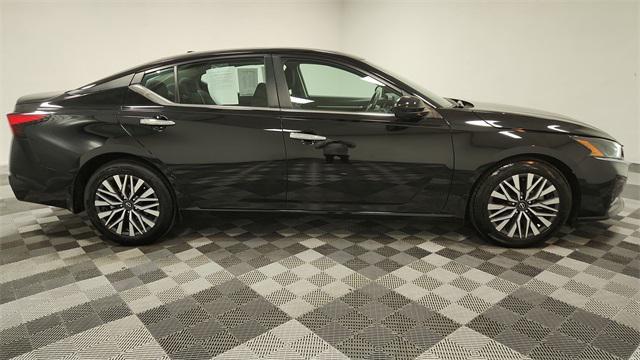 used 2023 Nissan Altima car