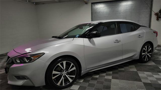 used 2017 Nissan Maxima car