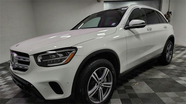 used 2022 Mercedes-Benz GLC 300 car