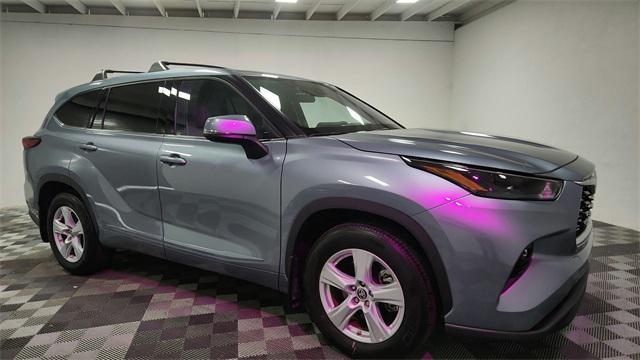 used 2022 Toyota Highlander car