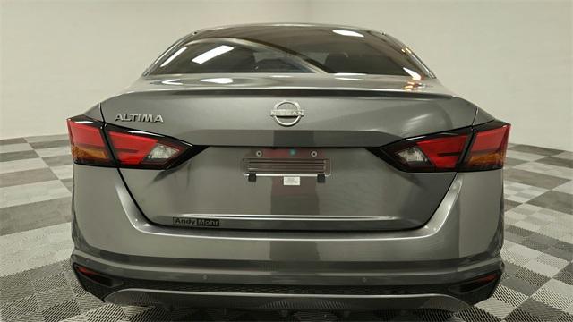 used 2024 Nissan Altima car