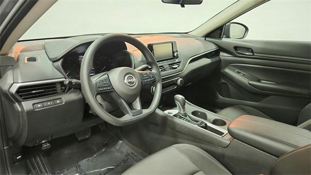 used 2024 Nissan Altima car