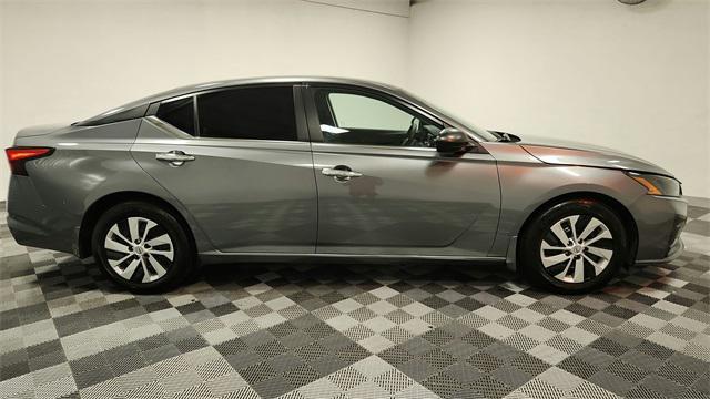 used 2024 Nissan Altima car