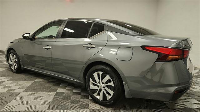 used 2024 Nissan Altima car