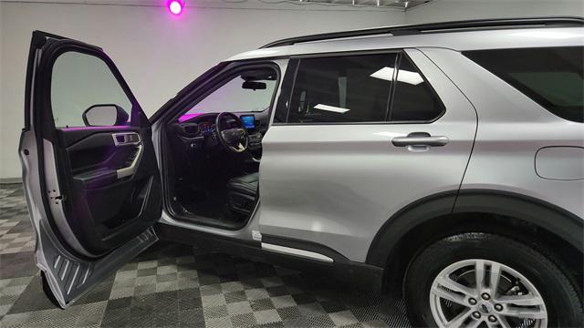 used 2022 Ford Explorer car