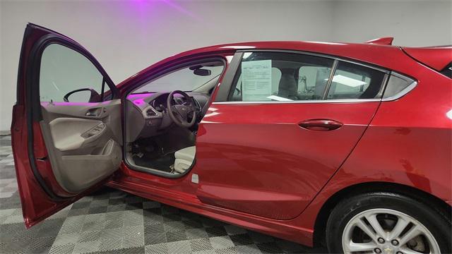 used 2017 Chevrolet Cruze car