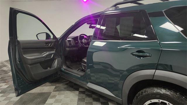 used 2023 Nissan Pathfinder car