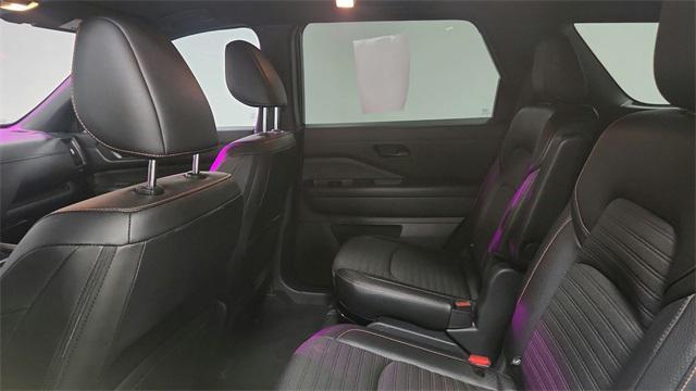 used 2023 Nissan Pathfinder car