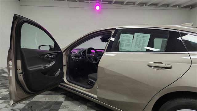 used 2024 Chevrolet Malibu car