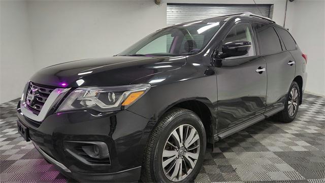 used 2019 Nissan Pathfinder car