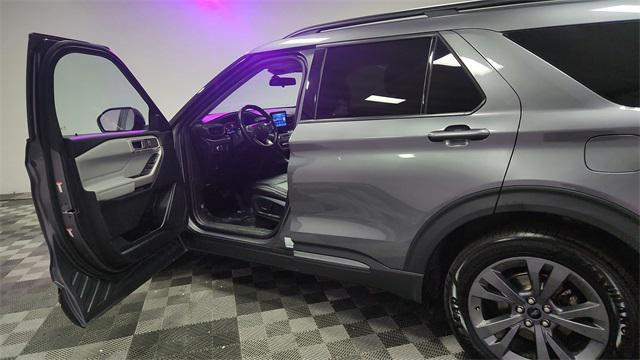used 2022 Ford Explorer car, priced at $32,995