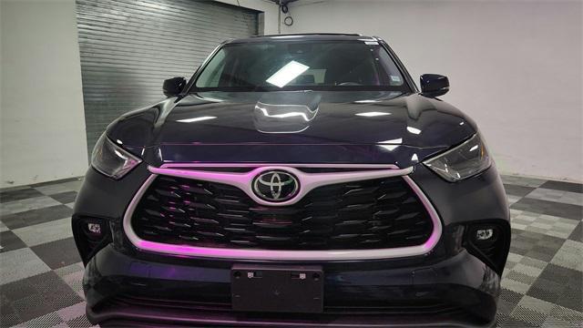 used 2023 Toyota Highlander car
