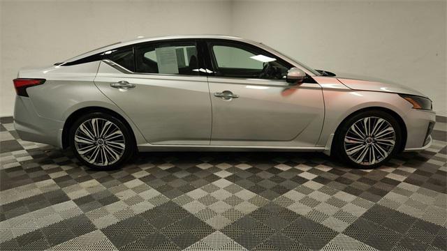 used 2023 Nissan Altima car