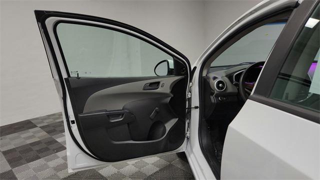used 2017 Chevrolet Sonic car