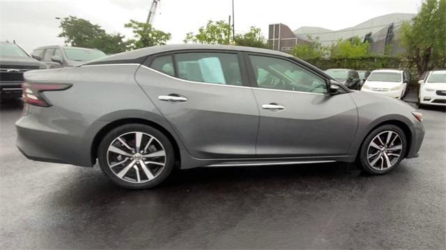 used 2022 Nissan Maxima car