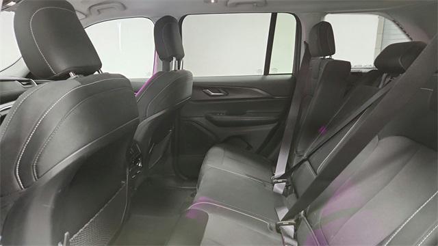 used 2024 Jeep Grand Cherokee car