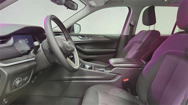 used 2024 Jeep Grand Cherokee car