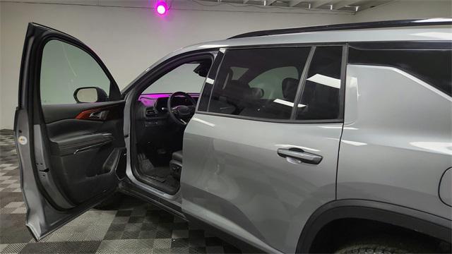 used 2024 Chevrolet Traverse car