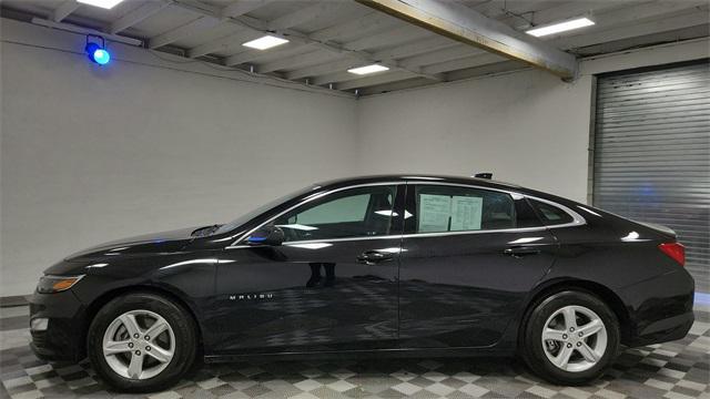 used 2023 Chevrolet Malibu car