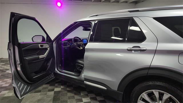 used 2024 Ford Explorer car, priced at $32,995