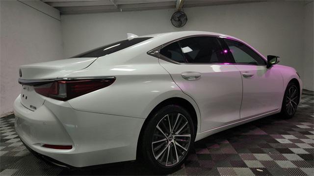 used 2024 Lexus ES 350 car