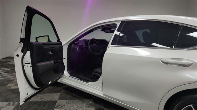used 2024 Lexus ES 350 car
