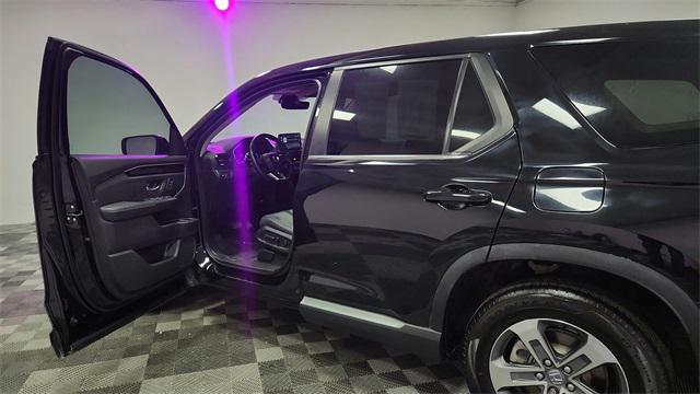 used 2024 Honda Pilot car, priced at $39,800