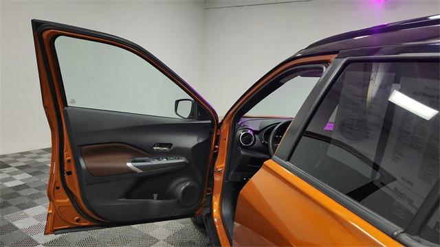 used 2023 Nissan Kicks car