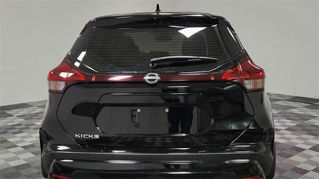 used 2024 Nissan Kicks car