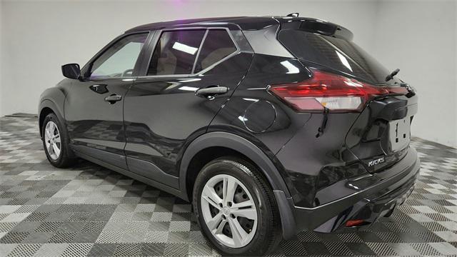 used 2024 Nissan Kicks car