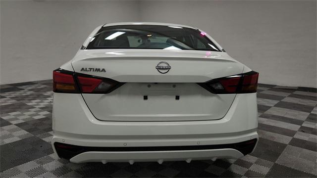 used 2024 Nissan Altima car