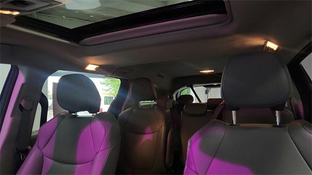 used 2024 Toyota Sienna car