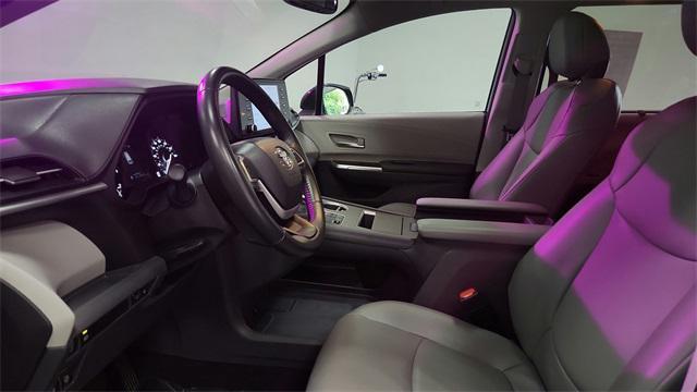 used 2024 Toyota Sienna car